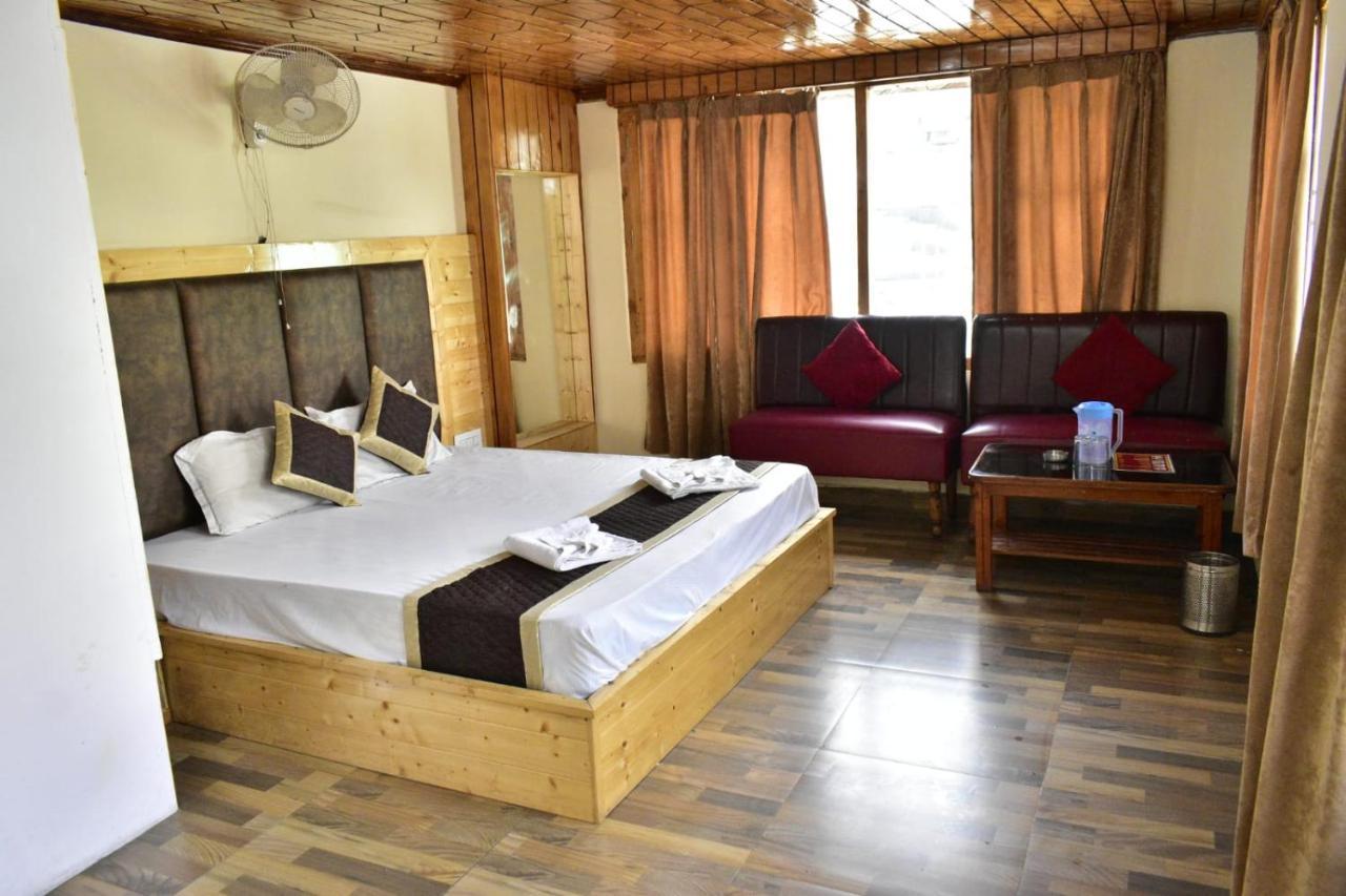 Hotel Central View Manāli Extérieur photo