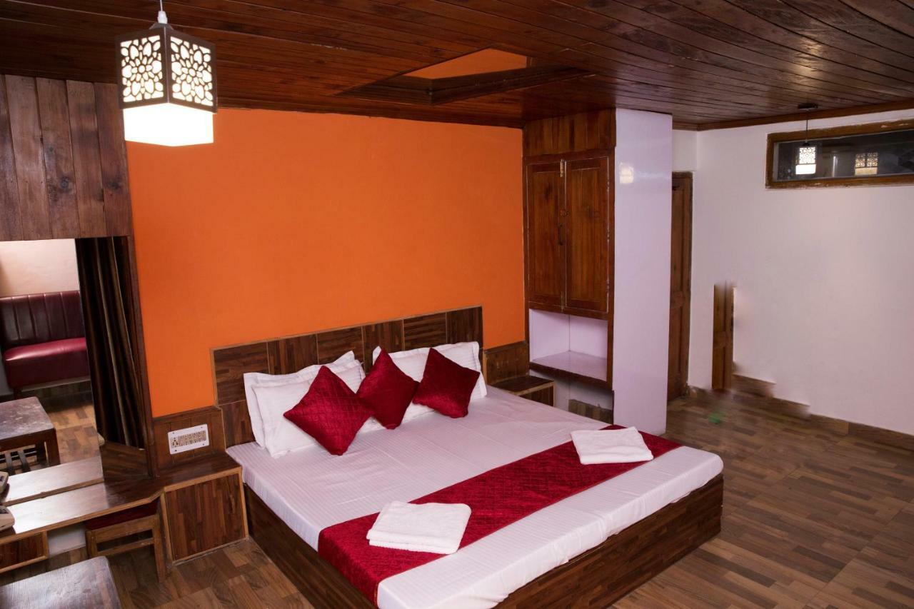 Hotel Central View Manāli Extérieur photo