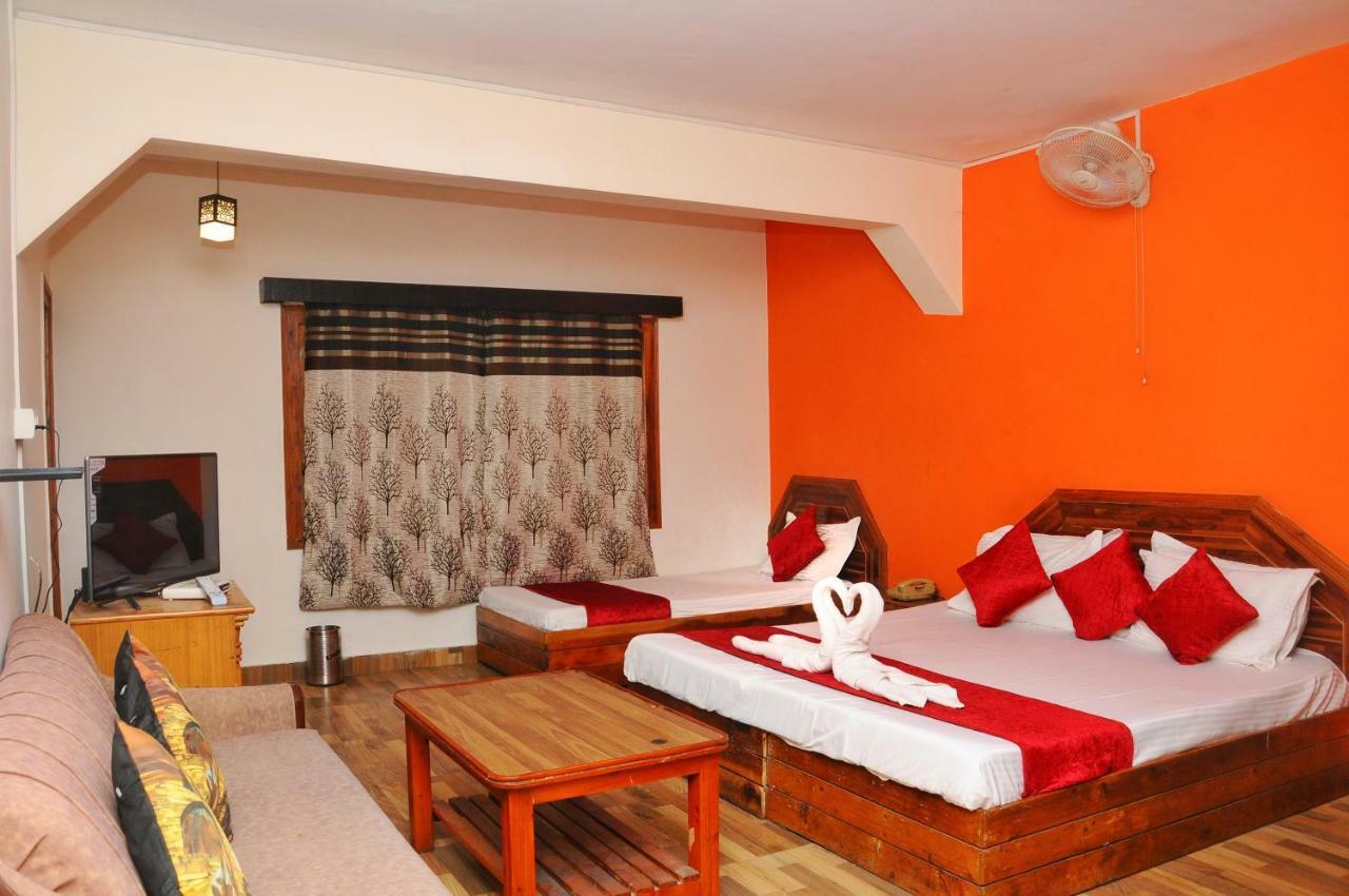 Hotel Central View Manāli Extérieur photo