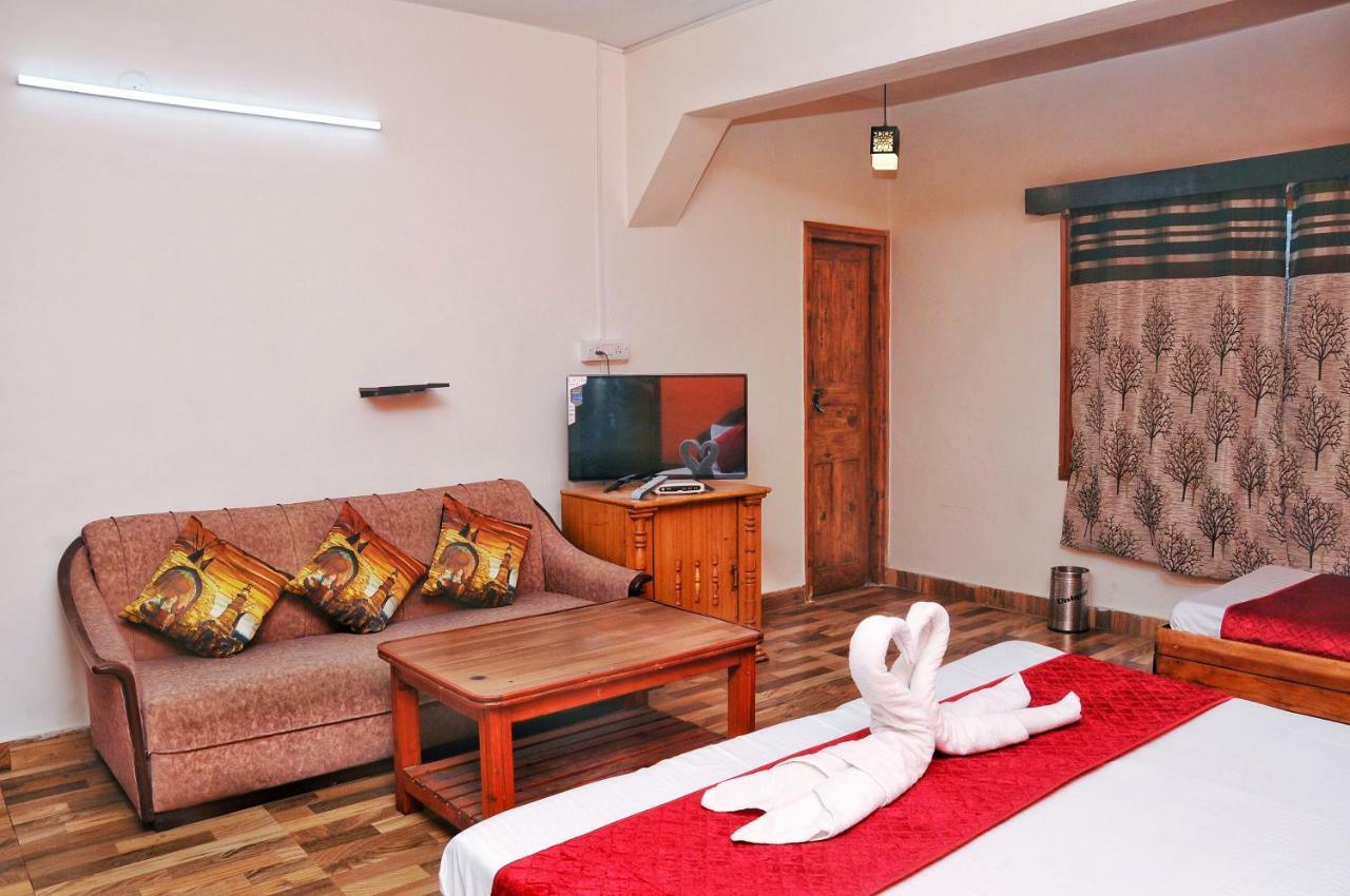 Hotel Central View Manāli Extérieur photo